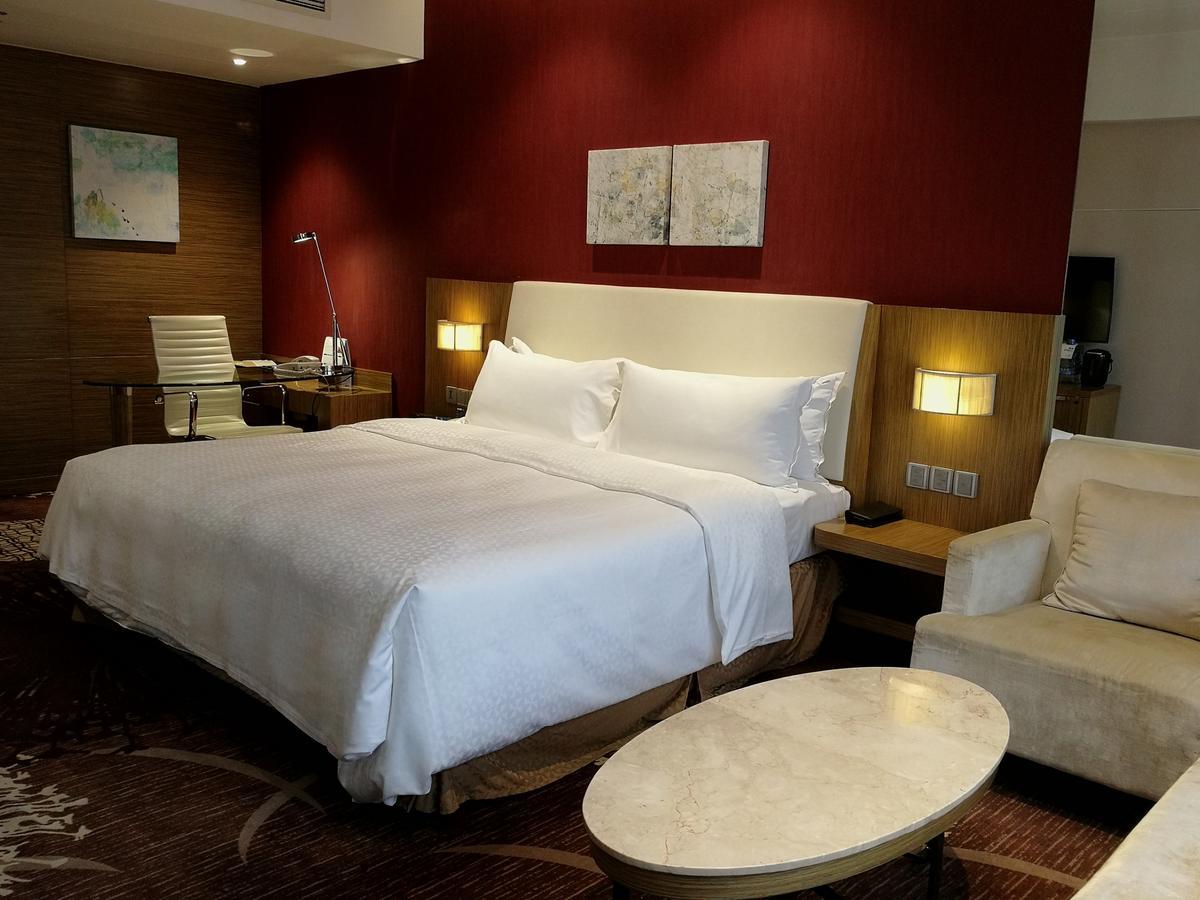 Four Points By Sheraton Tai'An Tai'an  Buitenkant foto