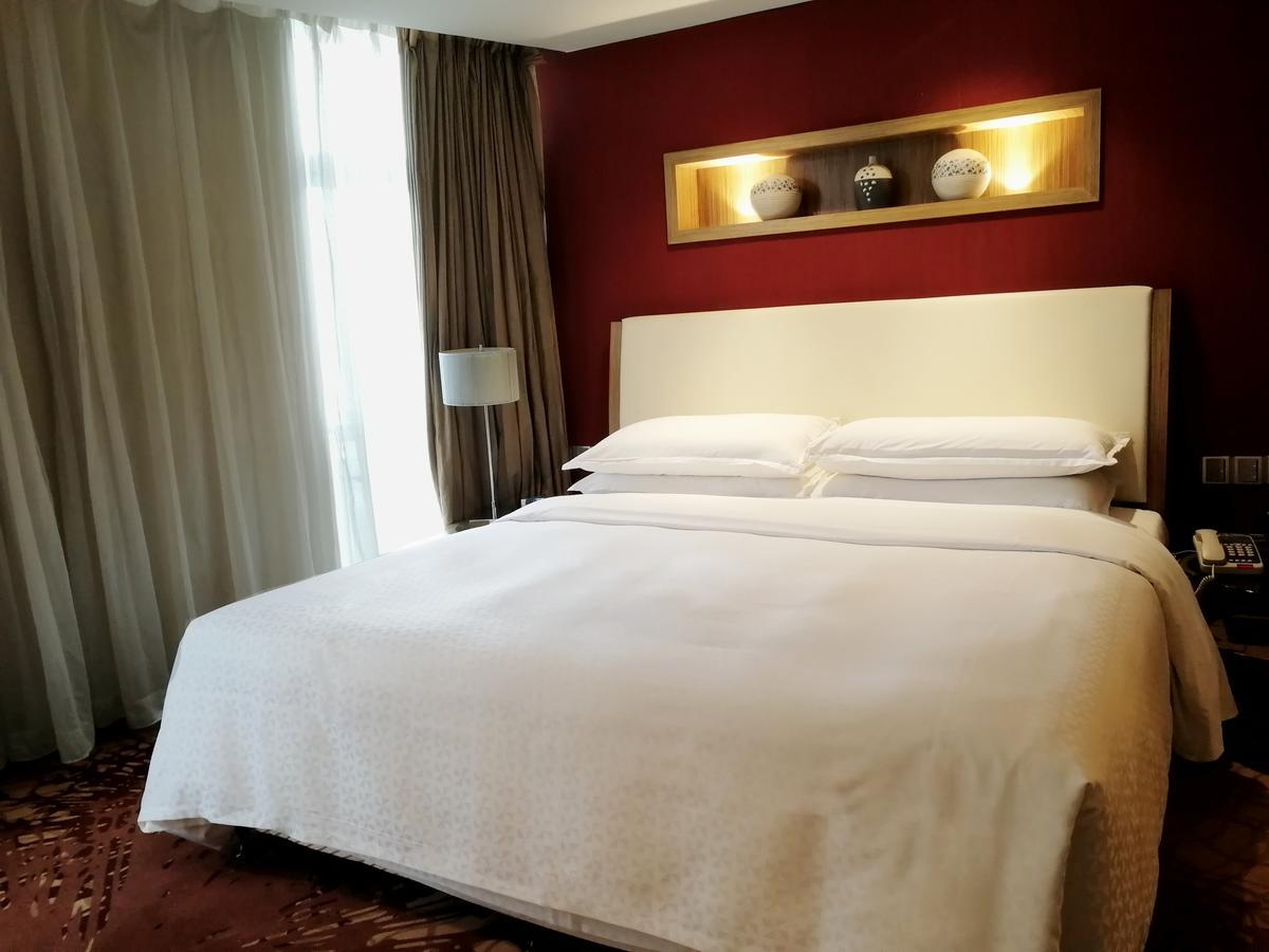 Four Points By Sheraton Tai'An Tai'an  Buitenkant foto